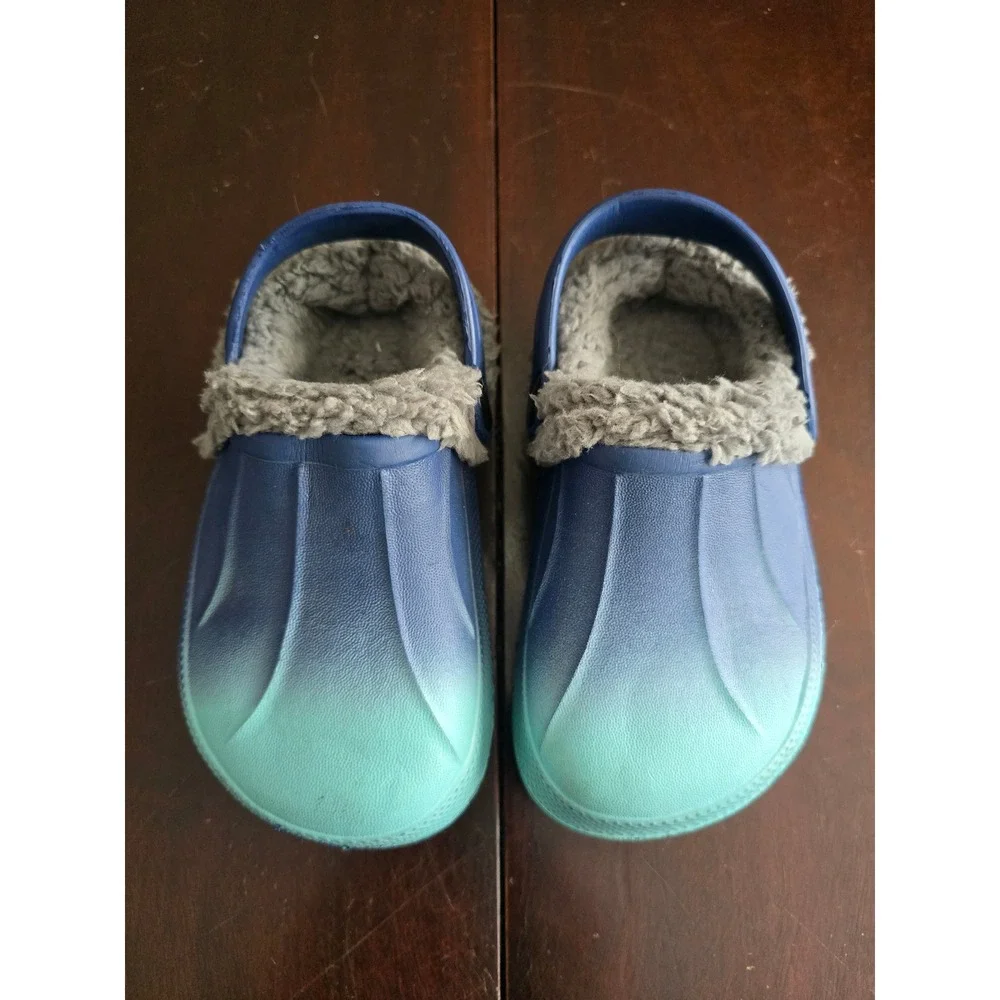 Zoogs kids clogs